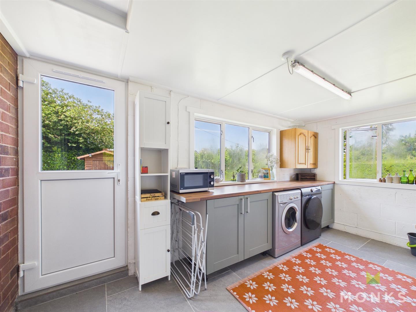 35 Mayfield Grove, Shrewsbury, SY3 0JX For Sale